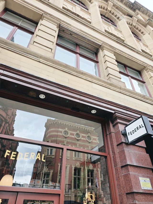 Federal Cafe เปิดมื้อแรกกันที่ Manchester 🥪🍞
