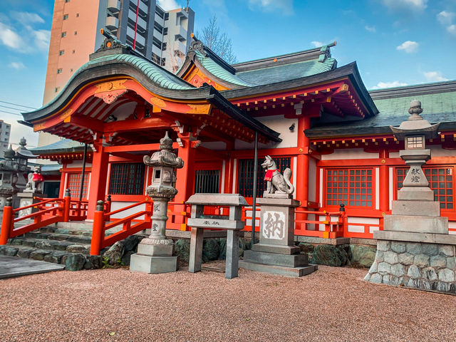 【愛知】社殿の朱塗りの美しい建築が特徴的!古渡稲荷神社 【愛知】社殿の朱塗りの美しい建築が特徴的!古渡稲荷神社