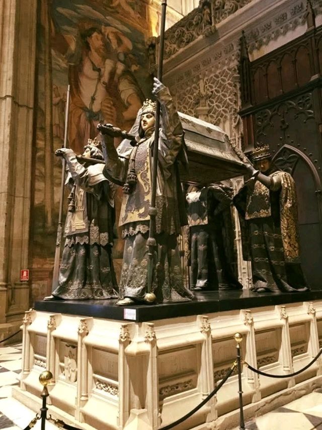 走訪世界最大的哥德式主教座堂：Sevilla 塞維亞大教堂