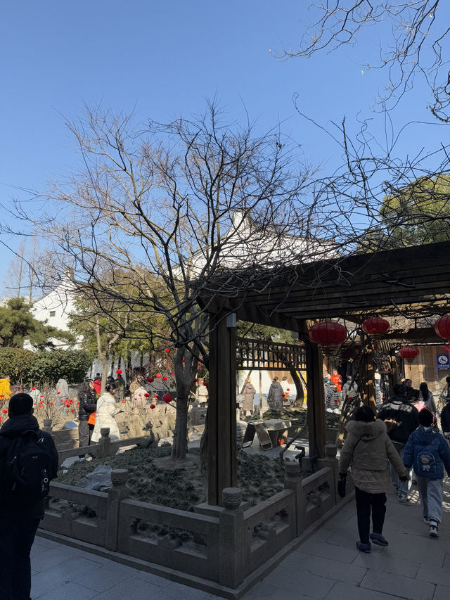 Longhua Temple