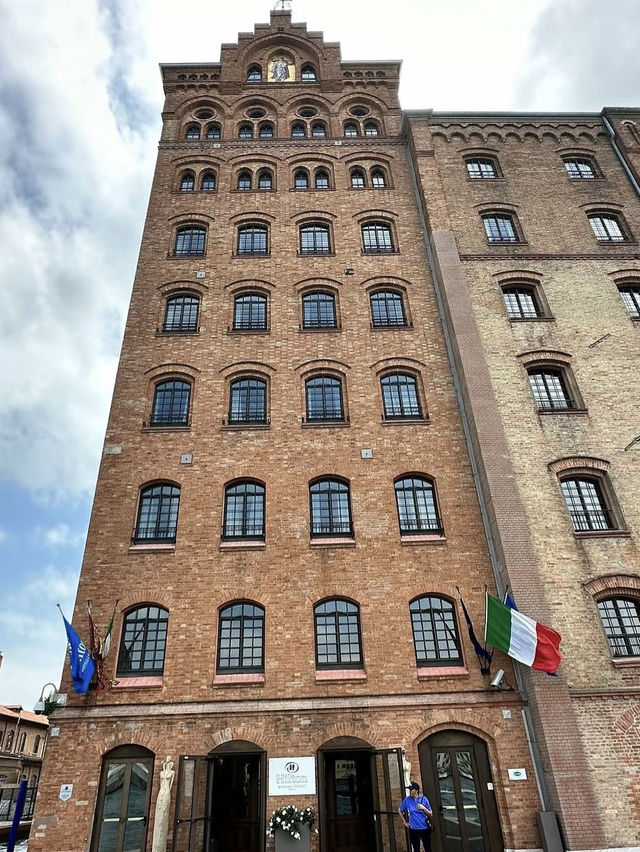 Hilton Molino Stucky Venice: A Historic Stay on Giudecca Island 