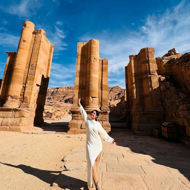 🏜️ Must-Visit Places in Petra, Jordan 🏺