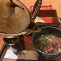 嵐山喜重郎燒牛肉三吃！調味和炭燒香一流🤤