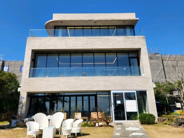 제주 서귀포 법환포구 오션뷰 감성 카페 - 제주 소담 디저트 꽃 카페 추천