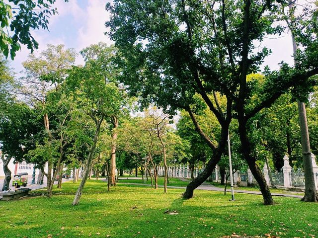 泰國曼谷湄南河畔博物館古寺廟城市綠洲公園一日遊行程，適合親子遊打卡拍照📸