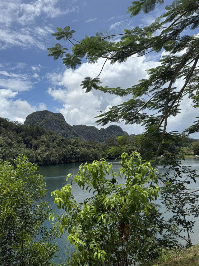 Discovering Kuching: A Perfect Blend of Culture, Nature, and Charm