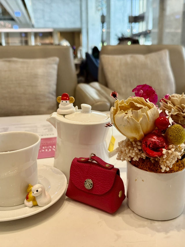 高雄萬豪酒店大堂咖啡廳的草莓套餐下午茶.色香味俱全.美味可口值得推薦大家
