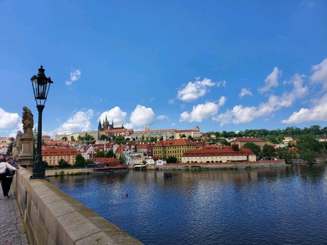[🇨🇿プラハ] カレル橋 — 歴史と美しい景観が交錯するプラハの象徴