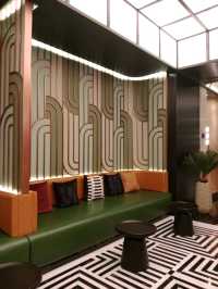 โรงแรมรีโนเวทใหม่ The Quarter Saphankhwai