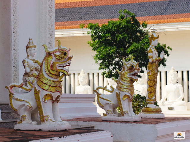วัดพระวรราชาทินัดดามาตุ 