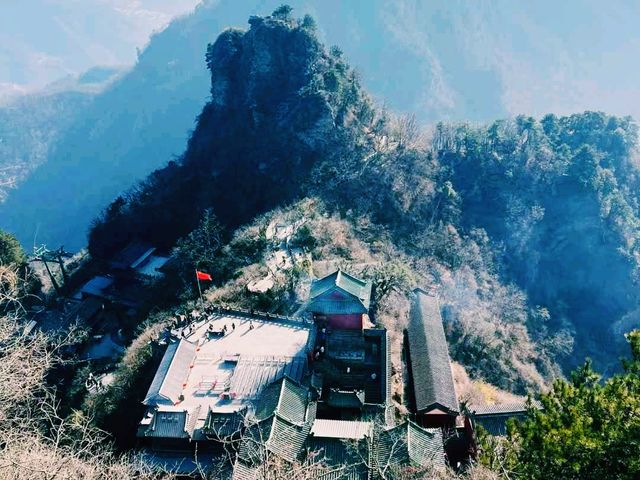 中國湖北武當山旅遊攻略，適合打卡拍照📸