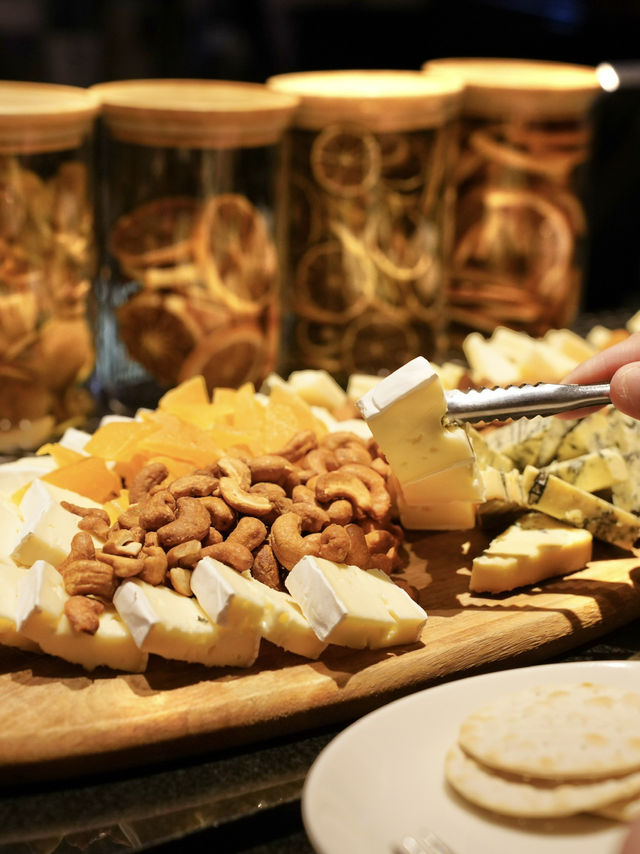 Astor Bar