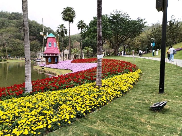 Yuntai Garden 