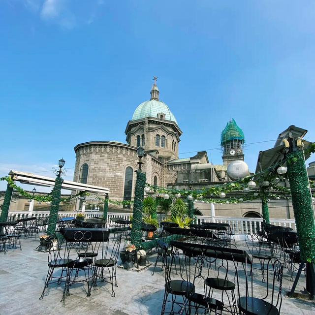 A Culinary Gem: La Cathedral Cafe