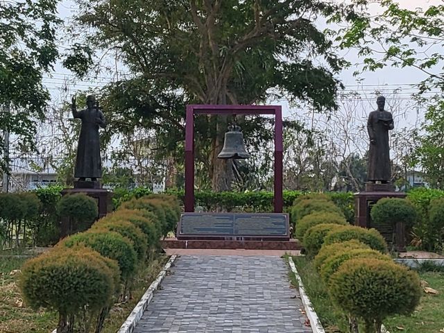รองอาสนวิหารนักบุญอันนา หนองแสง