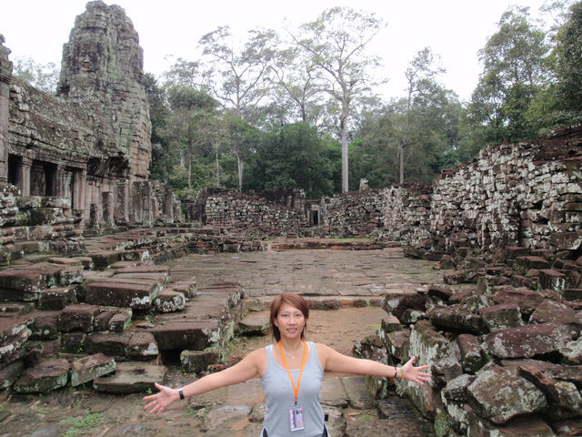 Whispers of Stone: A Morning at Bayon Temple