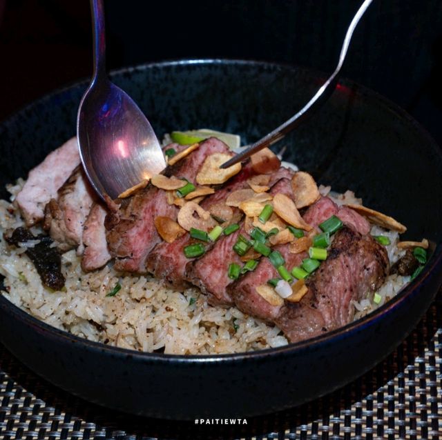 ร้านอาหารสุดคราสสิค ฟีลเรโทรย้อนยุค Grill 'n Brew