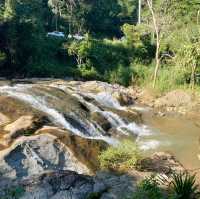 ร้าน River Rock Cafe Hill คาเฟ่ริมน้ำตก
