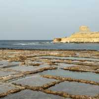 Żebbuġ Salt Pans Escape: Malta's Timeless Saline Landscapes⚪🌊  