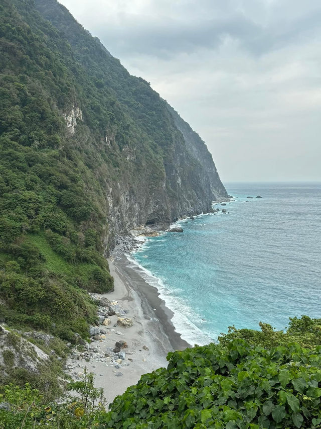🌊 Taroko Gorge Day Trip: A Breathtaking Adventure in Taiwan's Natural Wonder! 🏞️