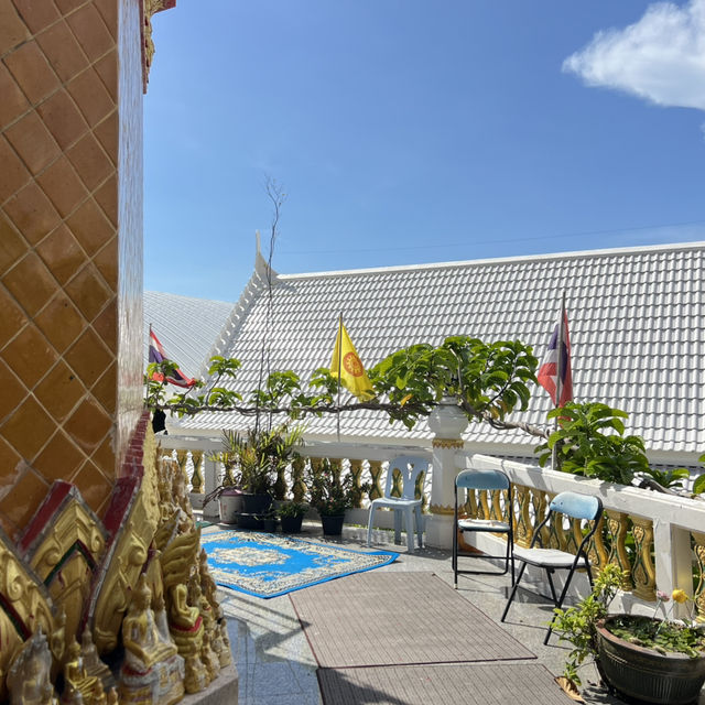 วัดหลวงพ่ออี๋ สัตหีบ 