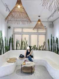 The Hideout Garden Cafe