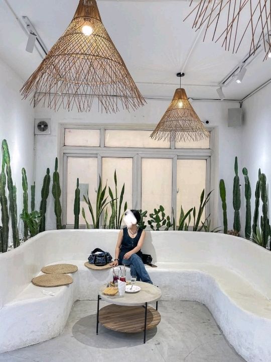 The Hideout Garden Cafe The Hideout Garden Cafe