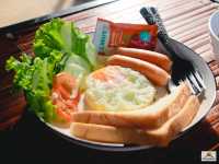 หลงฮักเขาแคมป์ปิ้ง ภูชี้ฟ้า