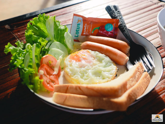 หลงฮักเขาแคมป์ปิ้ง ภูชี้ฟ้า