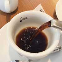 【東京/表参道🇯🇵】コーヒー専門店が運営するカフェ☕️三十間
