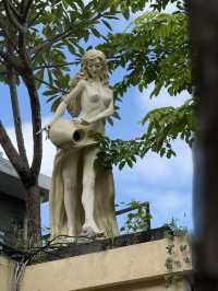 Random walk in the lovely Legian