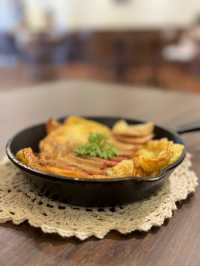 Charming English Vibes at Alley & Daisy – Eco Botanic, Johor
