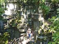 時が止まったようなドラマのワンシーン｜ベンメリア遺跡