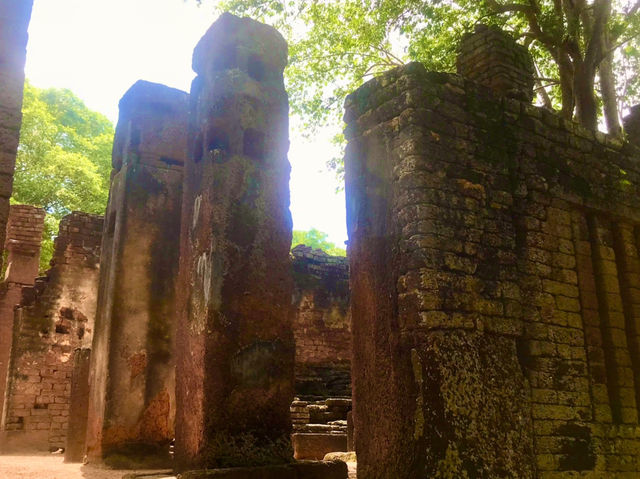 อุทยานประวัติศาสตร์กำแพงเพชร 