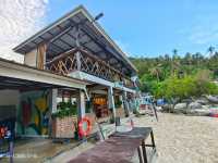 Pulau Aur "The Rock Resort" Mersing, Malaysia