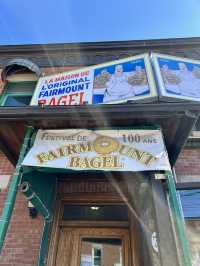 Weekend 👣 in Montreal: Bagels & Poutine at Their Best