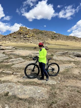 Crazy Cycling in Mongolia 