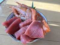 🐟 Oma’s Hidden Gem – A Heartwarming Tuna Feast at あけみちゃん号