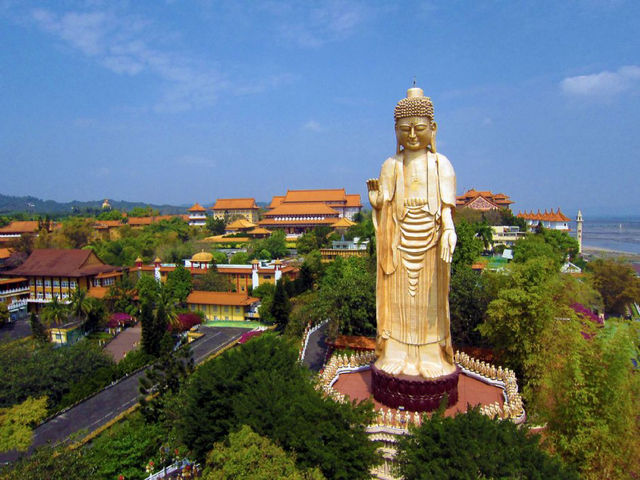 佛光山：在高雄找回寧靜的自己