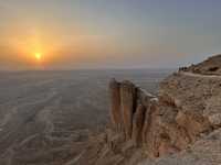 【Edge of the World（Jebel Fihrayn）／エッジ・オブ・ザ・ワールド】