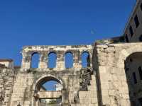 Exploring Diocletian's Palace: A Living History in Split! 🇭🇷🏛️