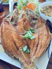 ท่าเรือลุงหมีซีฟู้ด – จันทบุรี