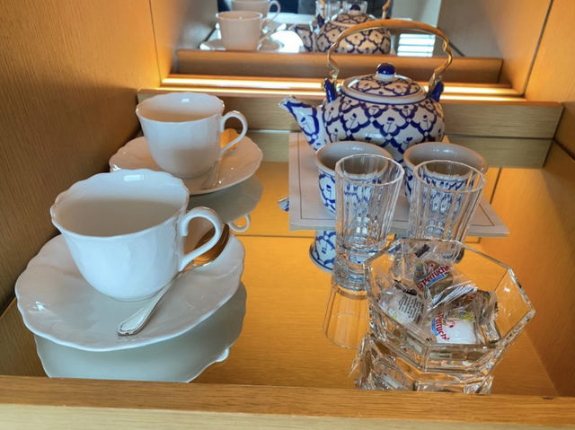 全球 The best 奢華酒店之一香港瑰麗酒店