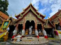 วัดพระธาตุดอยสุเทพ ศูนย์รวมจิตใจคนล้านนา