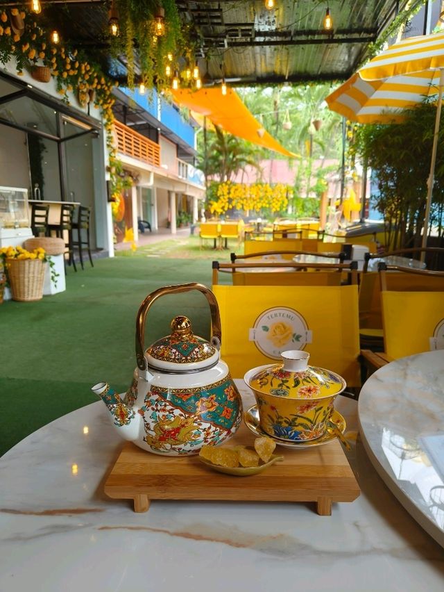 Desaru’s Prettiest Garden Café for a Tea Break