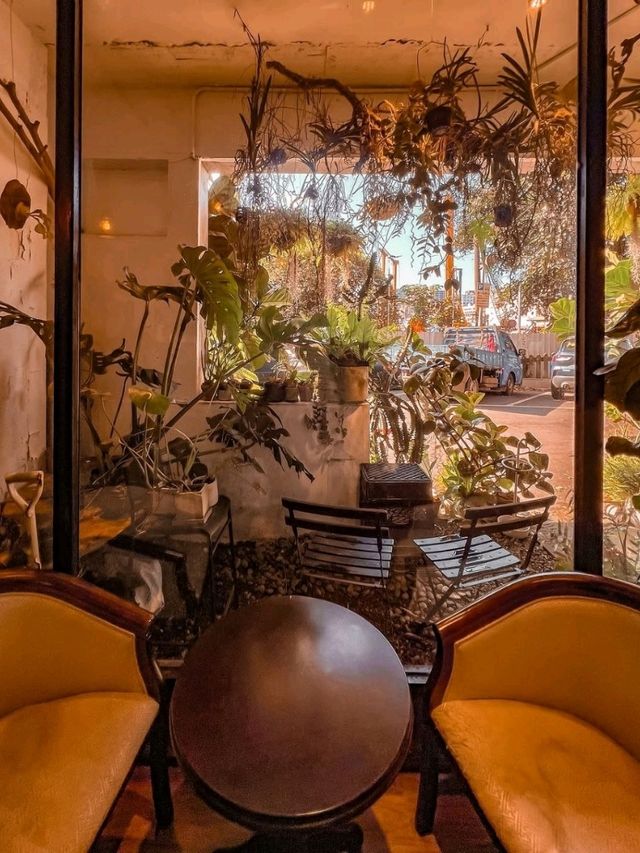 Lost Alley Cafe Hong Kong