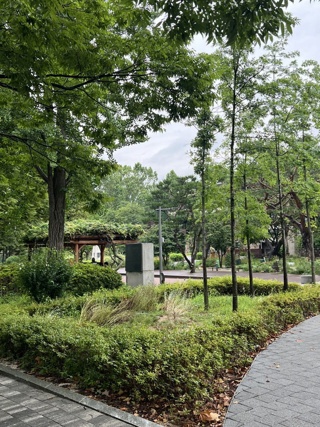 시가 있는 명상 정원