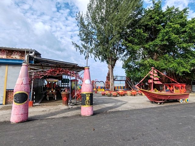 New Branch Of Lover Bridge Local Product Shop: A New Highlight in Tanjung Sepat