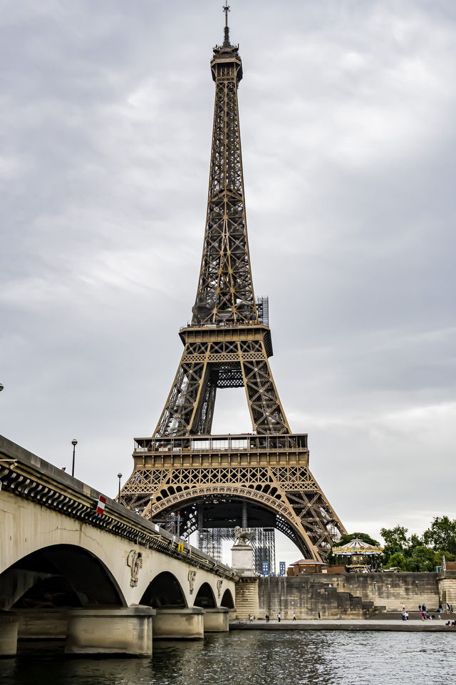 Paris – Eiffel Tower & Beyond