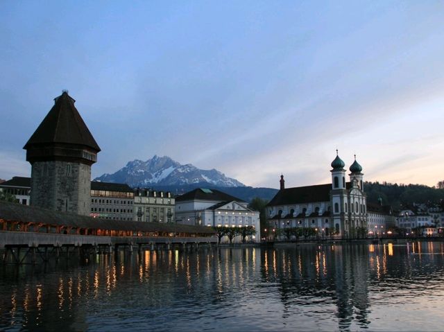 สะพานไม้ คาเพลล์บรึคเคอ